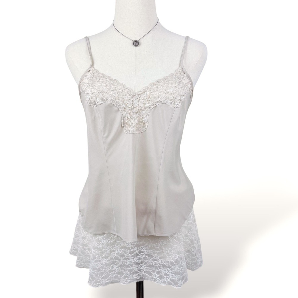 Lucie Ann II Womens M Beige‎ Lace Trim Cami Vintage Silky Feminine Dainty Fairy